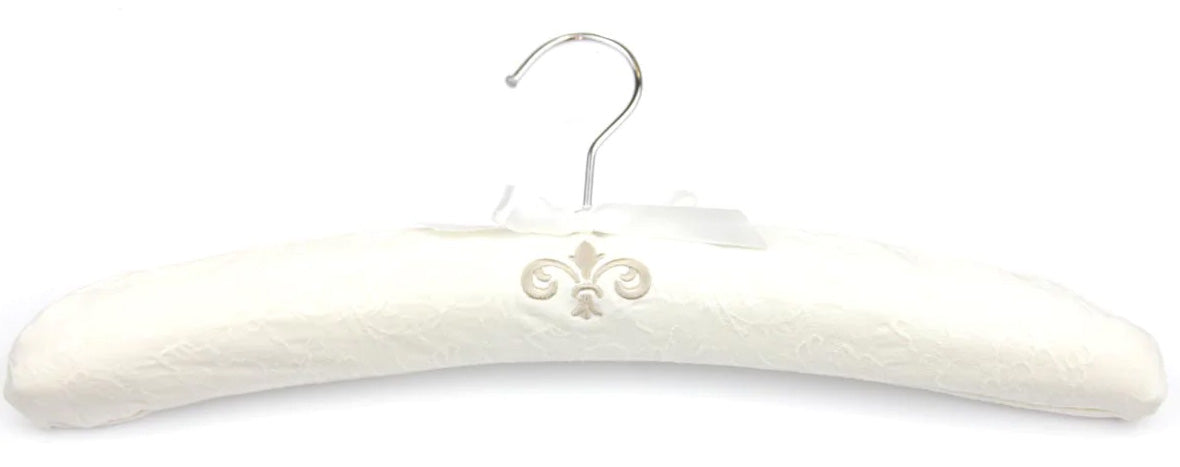Hanger Fleur De Lis/Accessory Pocket Oat