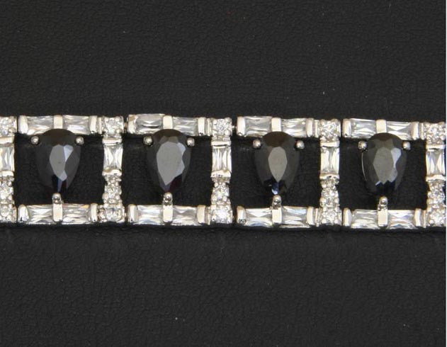 Sterling Silver Bracelet Black Agate 7"